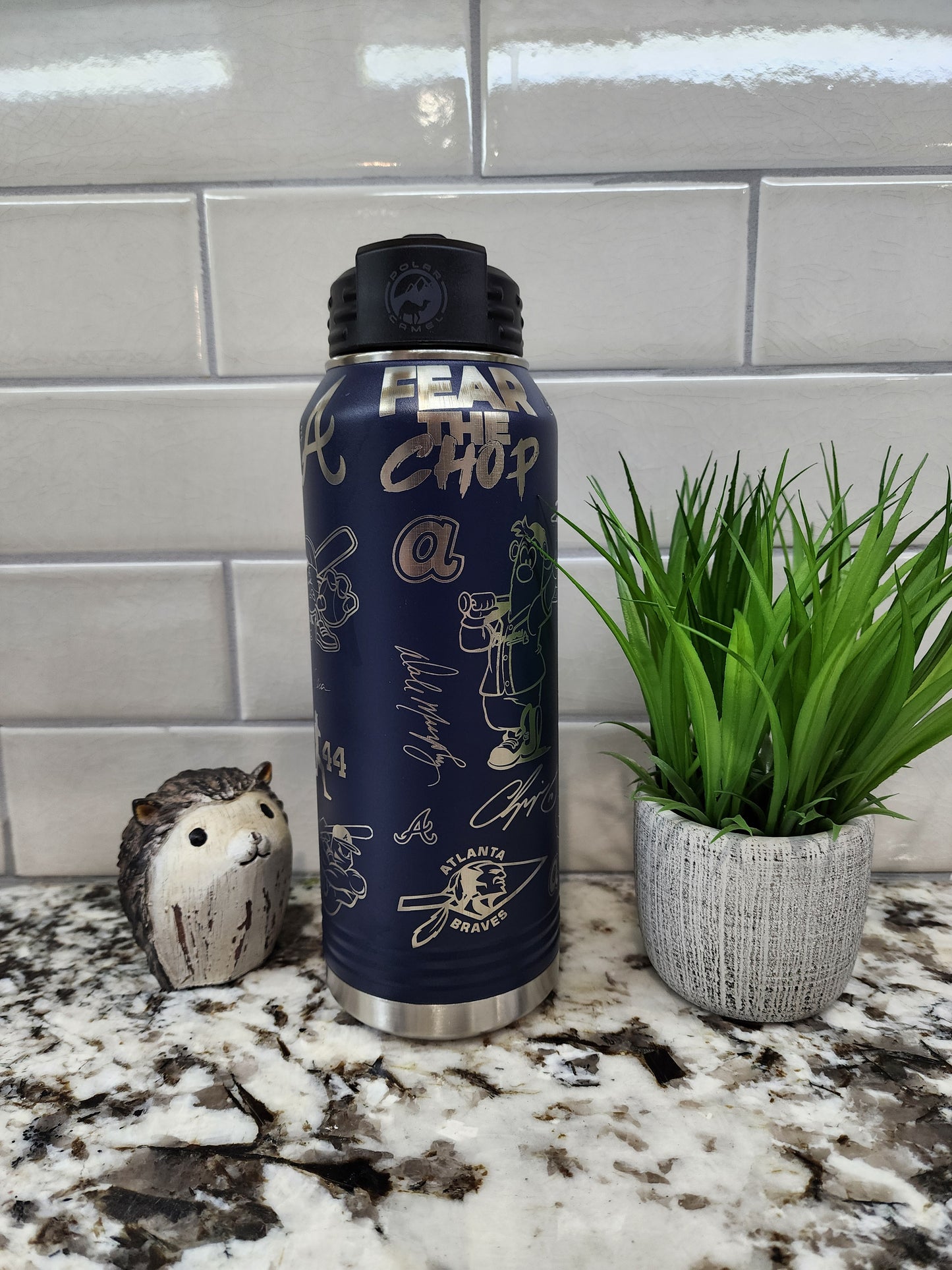 32oz Polar Camel Water Bottle - Atlanta Braves Engraved Edition: "Home Run Hydration"